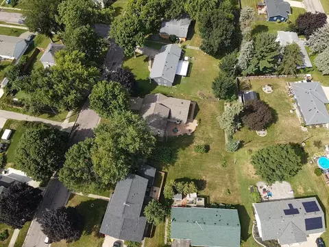 View/Area - 616 8th St SW, Faribault, MN 55021 photo 2 of 3