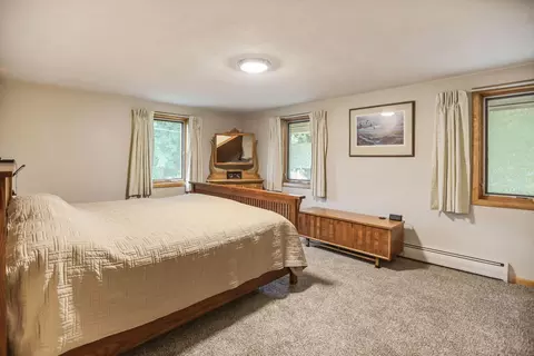 Bedroom - 616 8th St SW, Faribault, MN 55021 photo 1 of 8