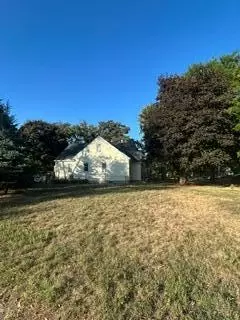 1611 Race St, North Saint Paul, MN 55102