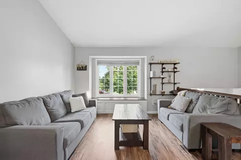 Living - 712 Sunset St, Buffalo, MN 55313 photo 1 of 3