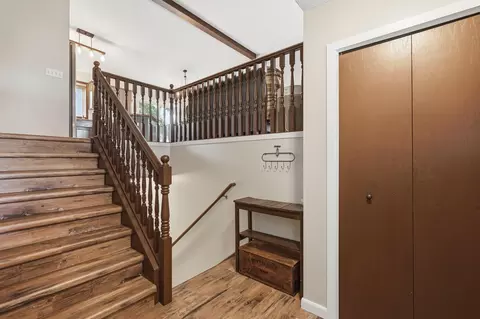 Entry Way - 712 Sunset St, Buffalo, MN 55313 photo 2 of 4