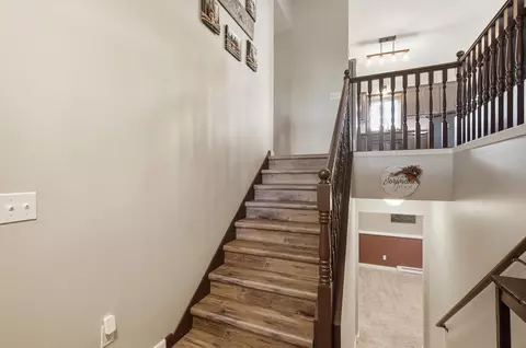 Entry Way - 712 Sunset St, Buffalo, MN 55313 photo 1 of 4