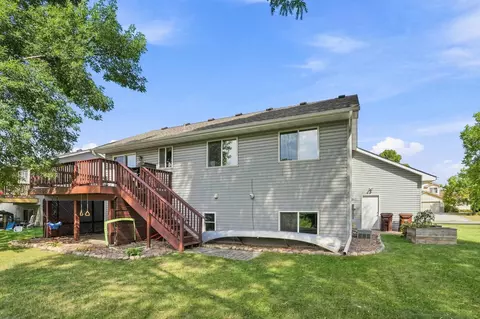 Exterior - 712 Sunset St, Buffalo, MN 55313 photo 6 of 7