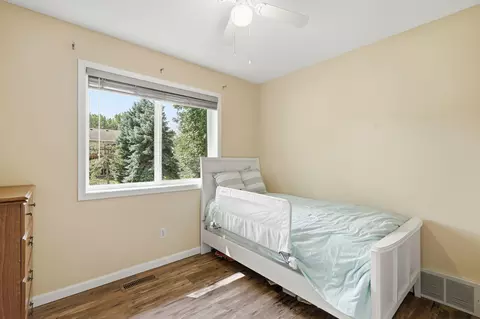 Bedroom - 712 Sunset St, Buffalo, MN 55313 photo 4 of 6
