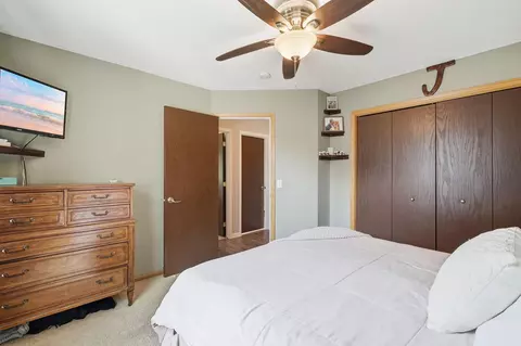 Bedroom - 712 Sunset St, Buffalo, MN 55313 photo 3 of 6