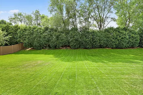 Exterior - 1210 Millstone Ct, Saint Cloud, MN 56303 photo 5 of 9