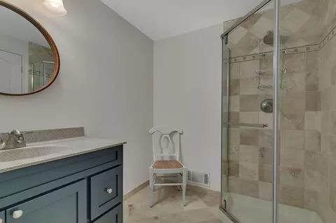 Bath - 1210 Millstone Ct, Saint Cloud, MN 56303 photo 5 of 5