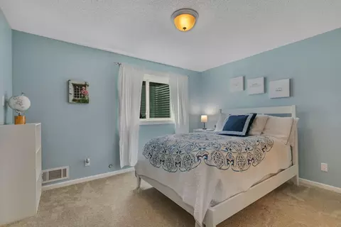 Bedroom - 1210 Millstone Ct, Saint Cloud, MN 56303 photo 6 of 6