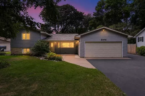8378 Groveland Rd, Mounds View, MN 55112