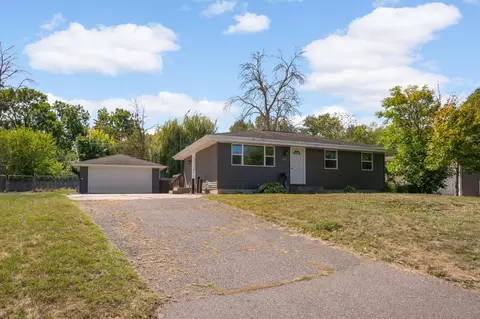 9041 Northwood Cir, New Hope, MN 55427