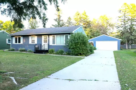 816 Foss Ave N, Fosston, MN 56542