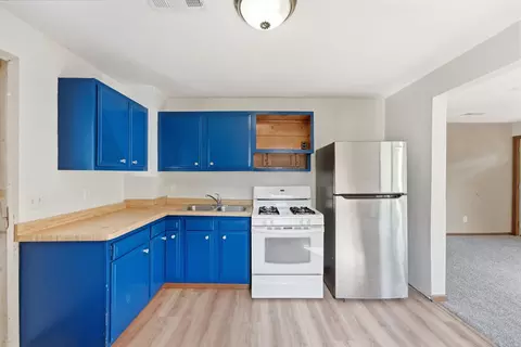 Kitchen - 401 27th Ave N, Saint Cloud, MN 56303 photo 1 of 1