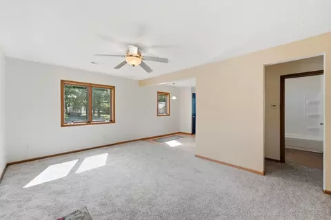 Living - 401 27th Ave N, Saint Cloud, MN 56303 photo 4 of 5