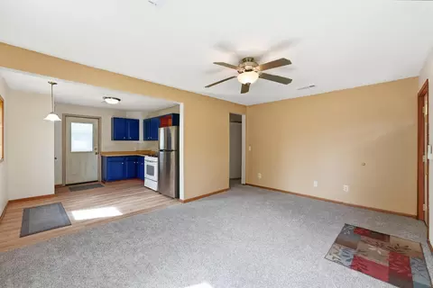Living - 401 27th Ave N, Saint Cloud, MN 56303 photo 3 of 5