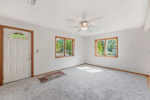 Living - 401 27th Ave N, Saint Cloud, MN 56303 photo 1 of 5