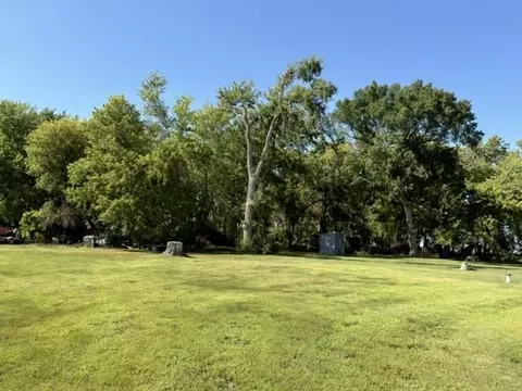 Exterior - 54299 910 St, Windom, MN 56101 photo 6 of 15