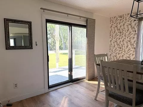 Dining - 54299 910 St, Windom, MN 56101 photo 1 of 3