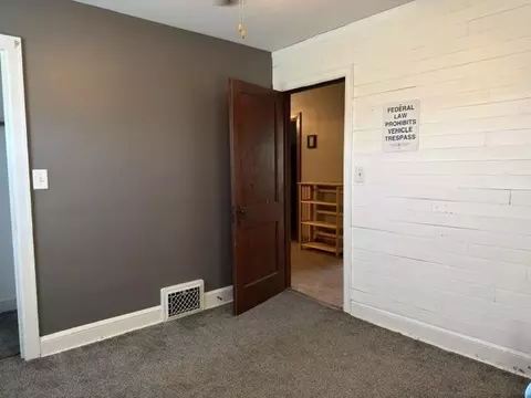 Bedroom - 54299 910 St, Windom, MN 56101 photo 2 of 4