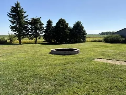 Exterior - 54299 910 St, Windom, MN 56101 photo 10 of 15