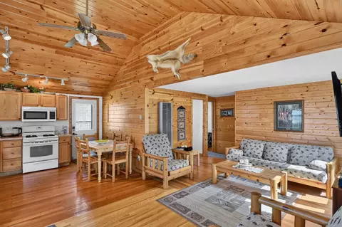 Living - 12757 Dally Dr, Osakis, MN 56360 photo 3 of 4