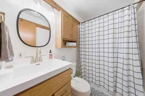 Bath - 2102 Opal Dr, Eagan, MN 55122 photo 2 of 3