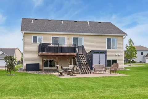 Exterior - 268 Tower Ave, Dundas, MN 55019 photo 4 of 8