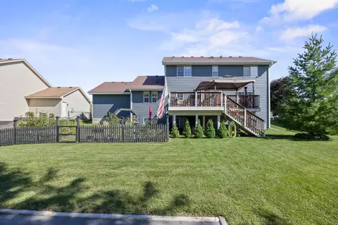 Exterior - 2211 Saddlebrook Rd, Buffalo, MN 55313 photo 7 of 12