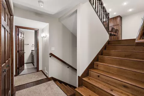 Entry Way - 1419 Three Oaks Ave, Maple Plain, MN 55359 photo 4 of 4