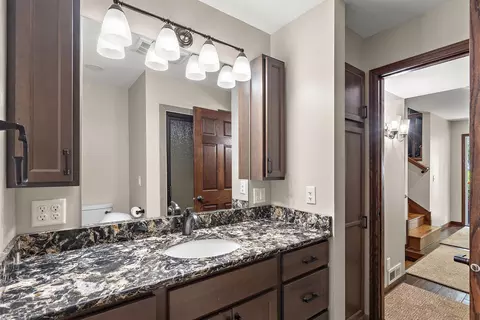 Bath - 1419 Three Oaks Ave, Maple Plain, MN 55359 photo 2 of 4