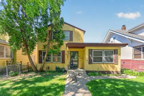 813 Minnehaha Ave W, Saint Paul, MN 55104