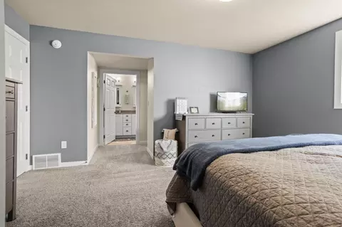 Bedroom - 252 4th St, Gardner, ND 58036 photo 3 of 4