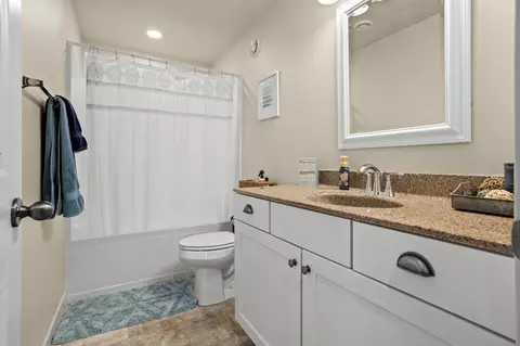 Bath - 252 4th St, Gardner, ND 58036 photo 2 of 3