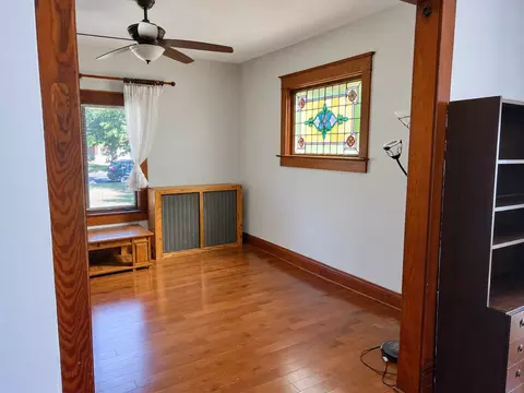 Living - 506 Steele Ave, Hope, ND 58046 photo 3 of 8