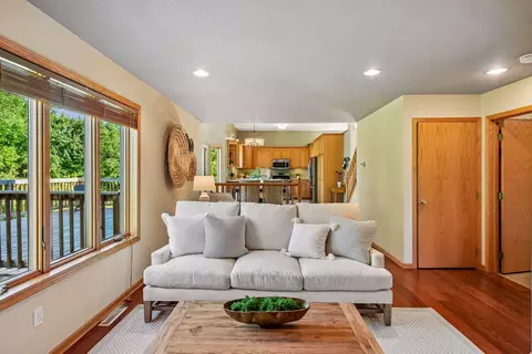 Living - 1405 Landsdown Rd, Buffalo, MN 55313 photo 4 of 5