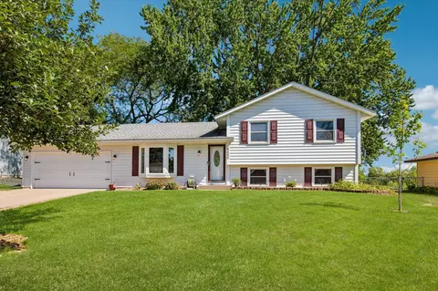 8630 81st St S, Cottage Grove, MN 55016