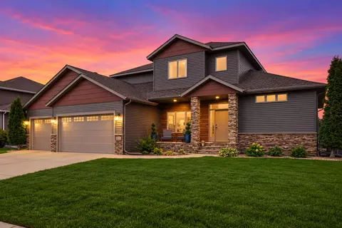2815 Pyle Ln E, West Fargo, ND 58078