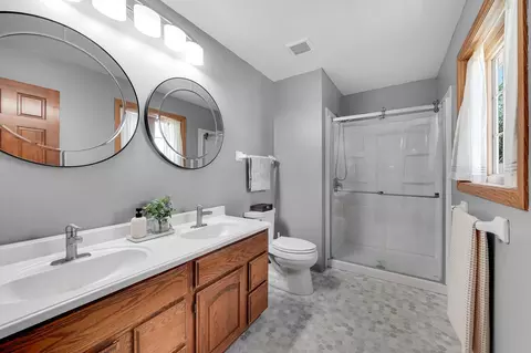 Bath - 14246 Dearborn Path, Rosemount, MN 55068 photo 1 of 2