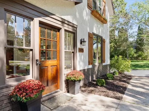 Exterior - 905 Bluff Ave, Brainerd, MN 56401 photo 5 of 12