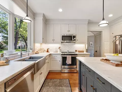 Kitchen - 905 Bluff Ave, Brainerd, MN 56401 photo 3 of 6