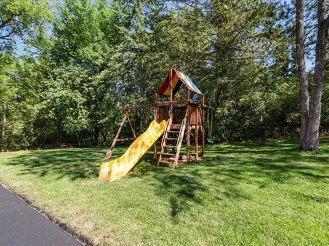 Exterior - 905 Bluff Ave, Brainerd, MN 56401 photo 10 of 12