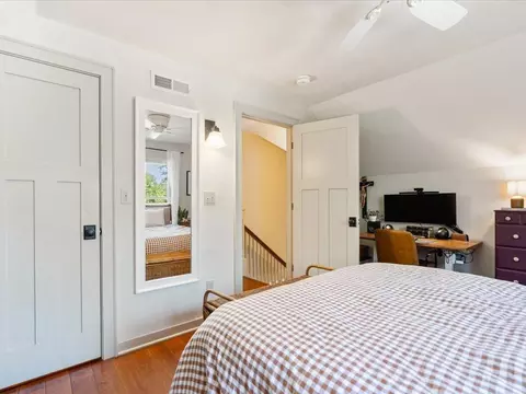 Bedroom - 905 Bluff Ave, Brainerd, MN 56401 photo 2 of 4