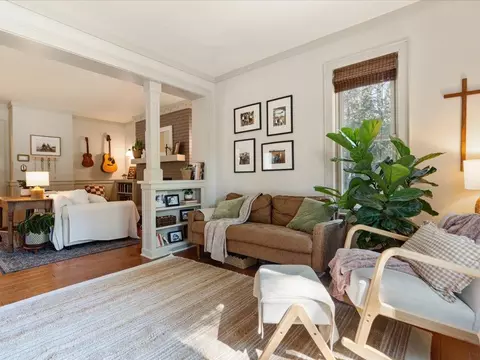 Living - 905 Bluff Ave, Brainerd, MN 56401 photo 3 of 4