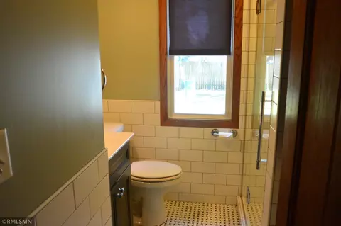 Bath - 730 17th St E, Glencoe, MN 55336 photo 1 of 2
