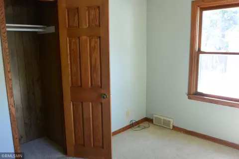 Bedroom - 730 17th St E, Glencoe, MN 55336 photo 2 of 5