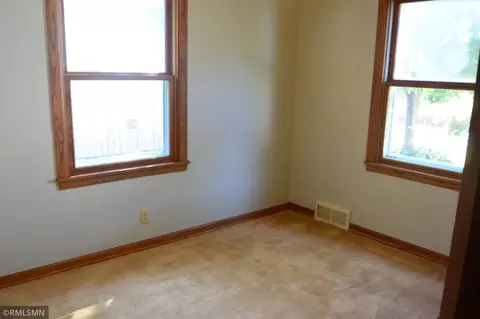 Bedroom - 730 17th St E, Glencoe, MN 55336 photo 3 of 5