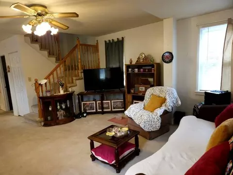 Living - 709 6th Ave NE, Brainerd, MN 56401 photo 2 of 2