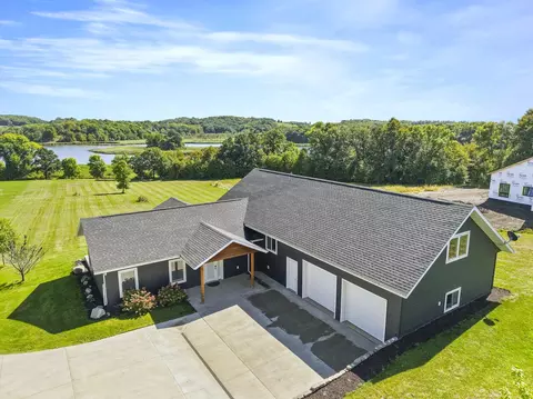 24718 W Elbow Rd, Pelican Rapids, MN 56572