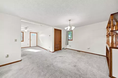 Living - 1201 2nd Ave NW, Faribault, MN 55021 photo 6 of 6