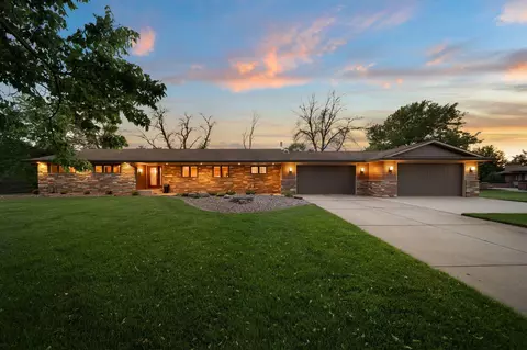 Exterior - 706 23rd St SW, Austin, MN 55912 photo 2 of 12