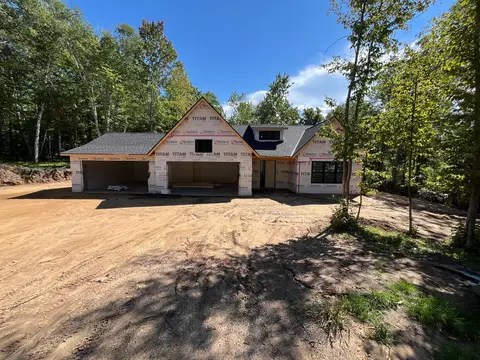 37880 Wilderness Pkwy, Crosslake, MN 56442